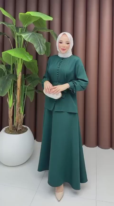 Düğmeli Bel Kuşak Detay Etek Takım